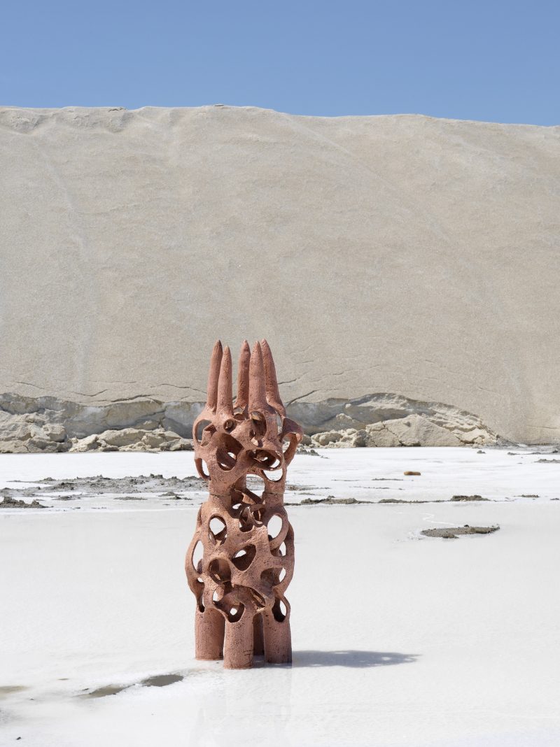 "Château Rose" sculpture