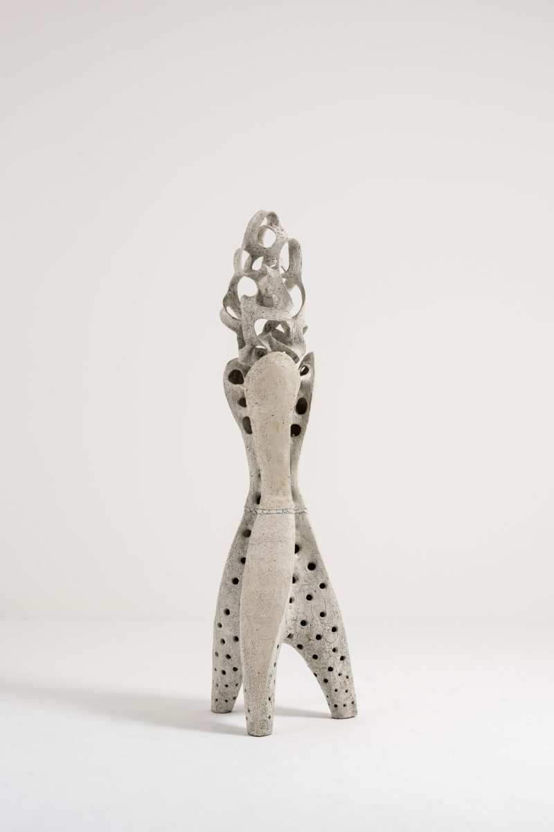 "L'Entrelacs Éclos" sculpture