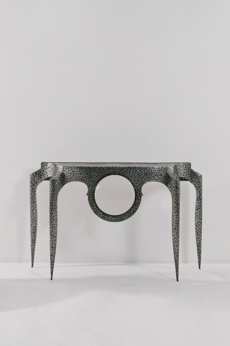 "Paris" console