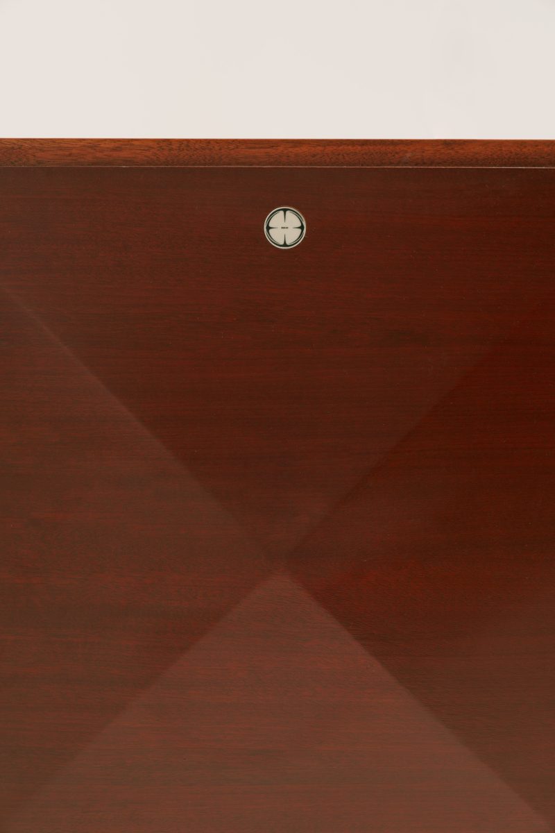 "Pointes de Diamant" sideboard