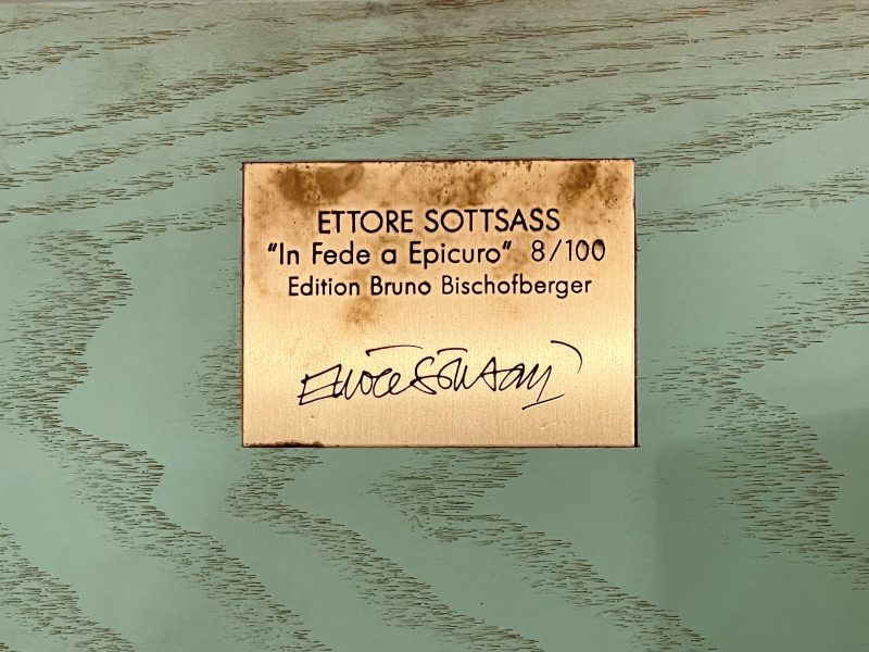"In Praise of Epicurus" armchair