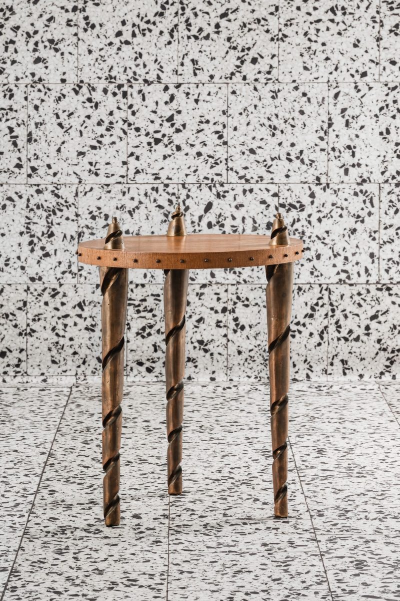 "Kris" side table