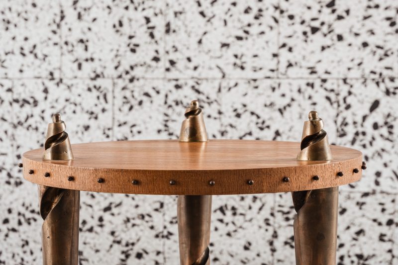 "Kris" side table