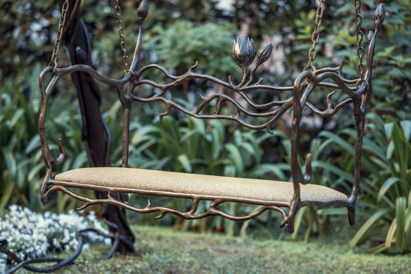 "Effi Briest" swing set