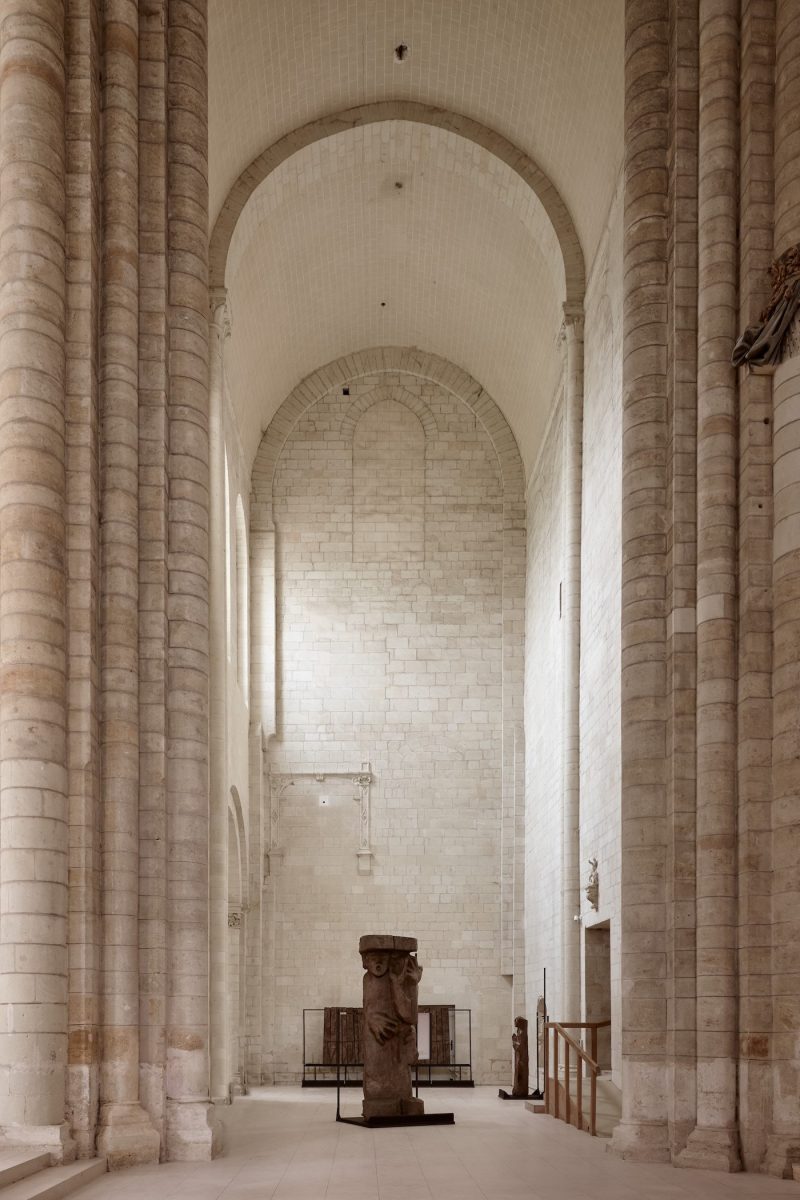 Monumental pulpit
