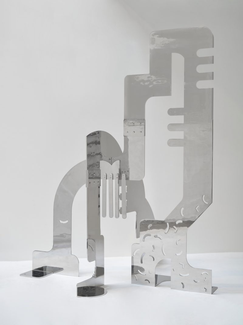 "Les Marcheuses I" sculpture