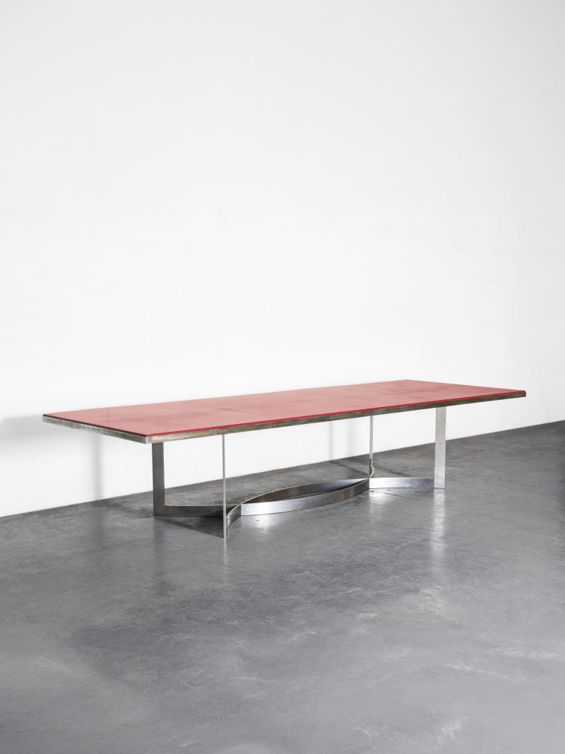 Large table