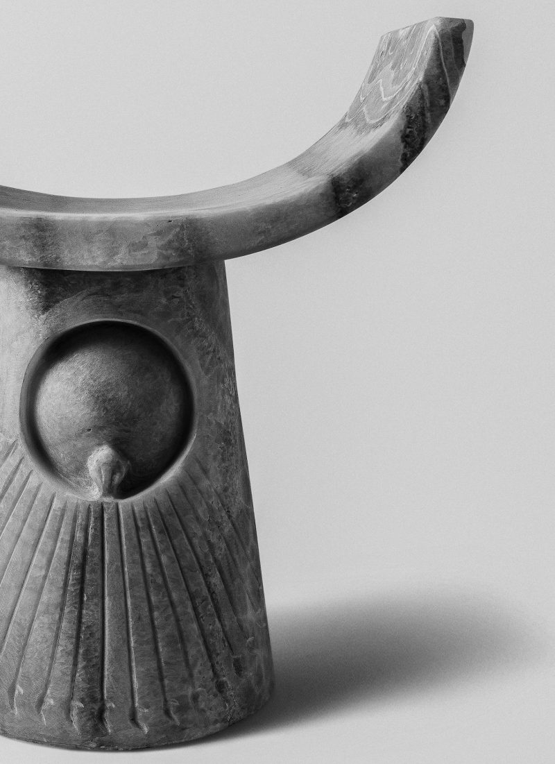 "Curule Aten" stool