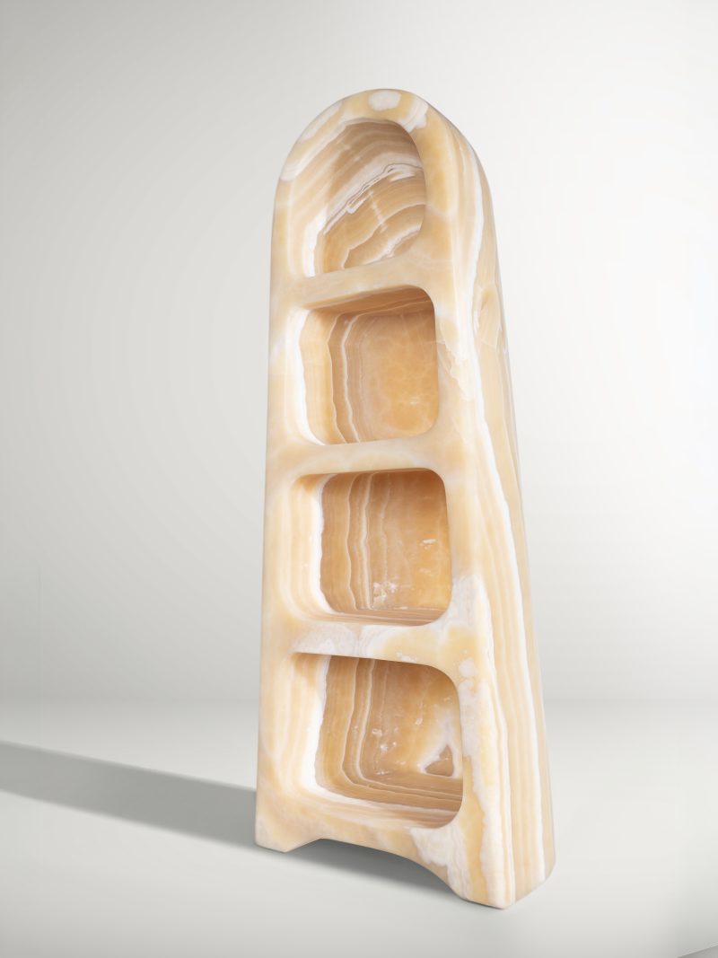 "Nubia" shelves