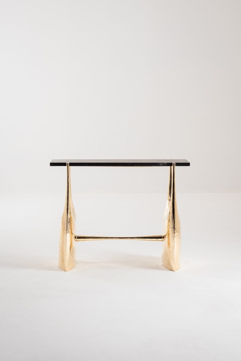"Gombert" console