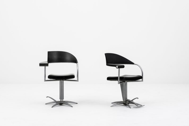 “Techno” pair of barber chairs