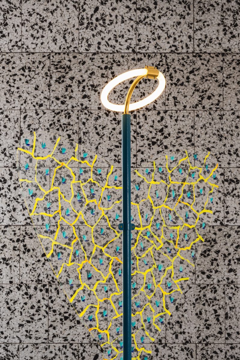 "Arcangelo Metropolitano" standing lamp