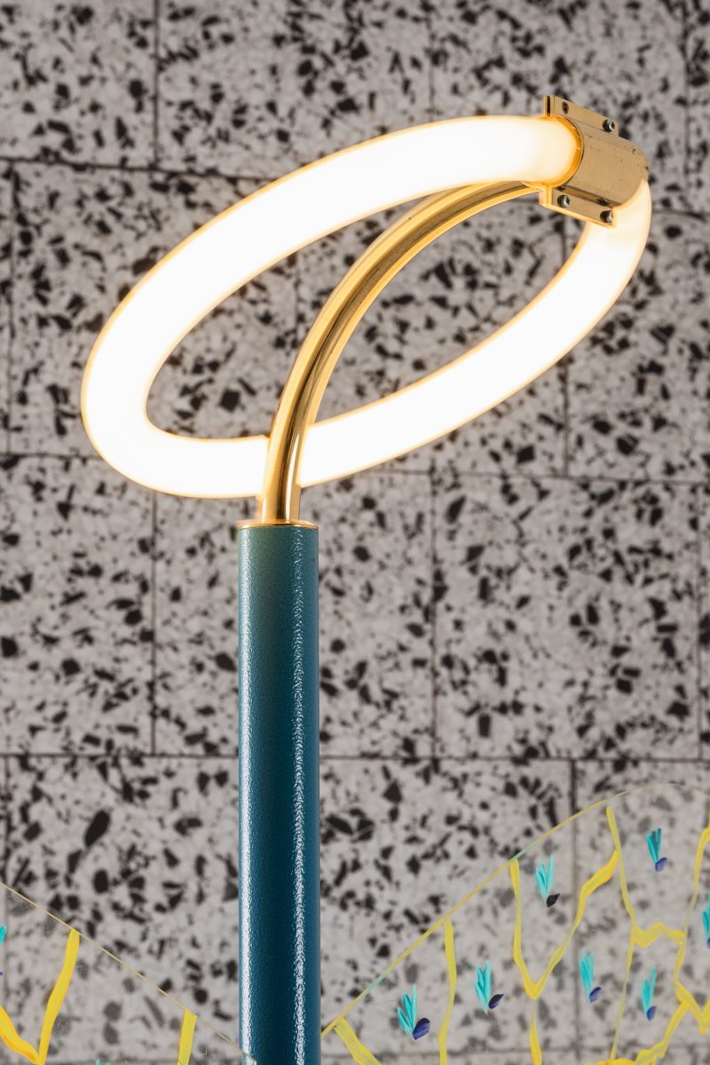 "Arcangelo Metropolitano" standing lamp