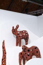 "Canidé" sculpture