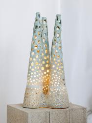 "Les Fumeuses" lamp