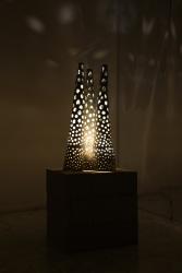 "Les Fumeuses" lamp