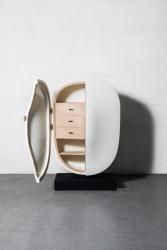 "Carapace" cabinet