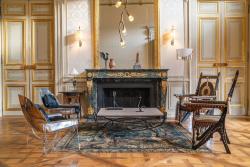 "L’amour est un oiseau rebelle" chandelier